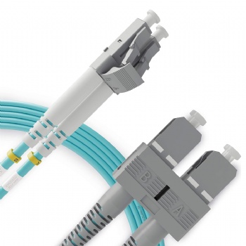 Patch Cord SC/UPC - LC/UPC Duplex OM4 3 mm 2.5 M